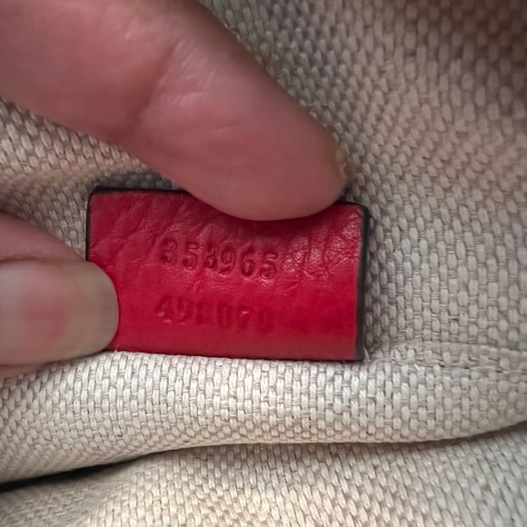 AUTHENTIC GUCCI RED SOHO CROSSBODY BAG WITH GOLD CHAIN! EUC - Picture 6 of 7